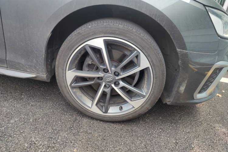 Used Audi A4L 2020 40 TFSI Fashion Dynamic Model Right Front Wheel Hub