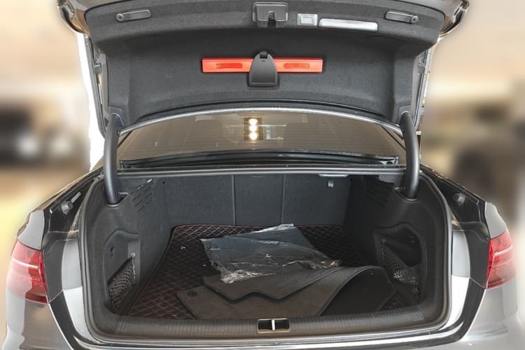 Used Audi A4L 2020 40 TFSI Luxury Dynamic Model Trunk