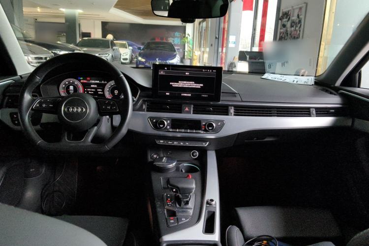 Used Audi A4L 2020 40 TFSI Fashion Dynamic Model Center Console
