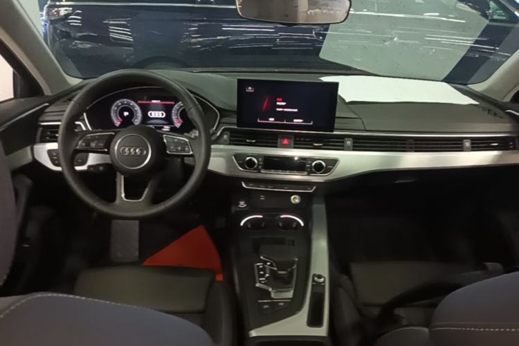 Used Audi A4L 2020 40 TFSI Fashion Dynamic Model Center Console