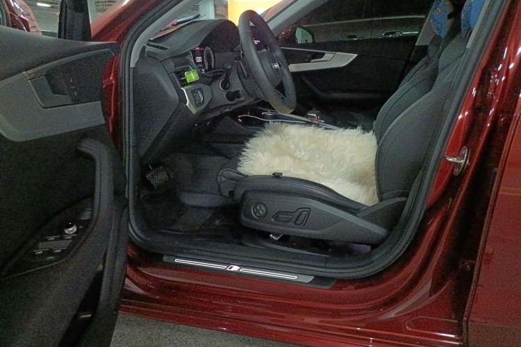 Used Audi A4L 2020 40 TFSI Fashion Dynamic Model Driver Seat