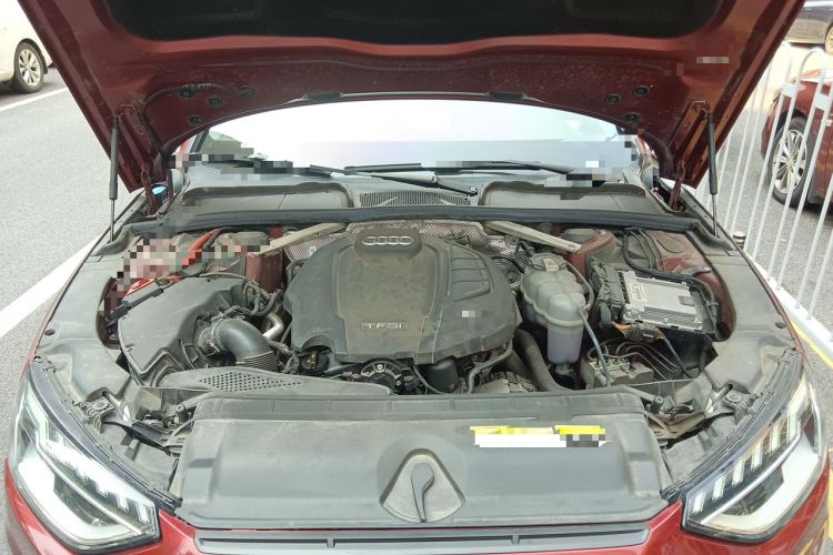 Used Audi A4L 2020 40 TFSI Fashion Dynamic Model Engine Bay