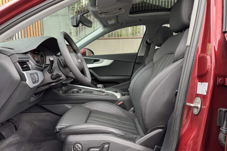 Used Audi A4L 2020 40 TFSI Fashion Dynamic Model Interior 2