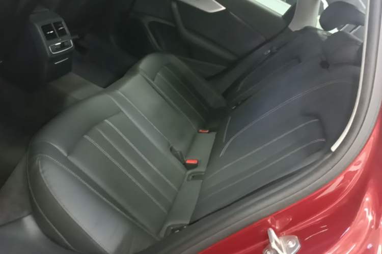 Used Audi A4L 2020 40 TFSI Fashion Dynamic Model Left Rear Seat