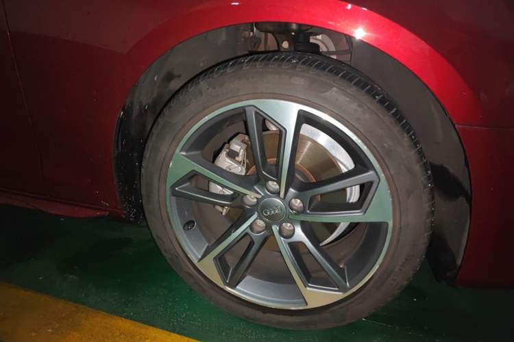 Used Audi A4L 2020 40 TFSI Fashion Dynamic Model Right Front Wheel Hub