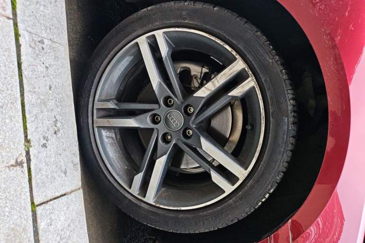 Used Audi A4L 2020 40 TFSI Fashion Dynamic Model Right Front Wheel Hub