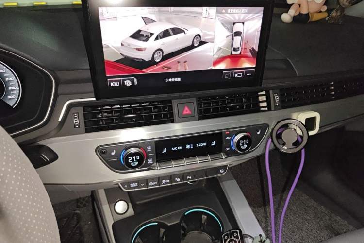 Used Audi A4L 2020 40 TFSI Luxury Dynamic Model Audio And AC Panel