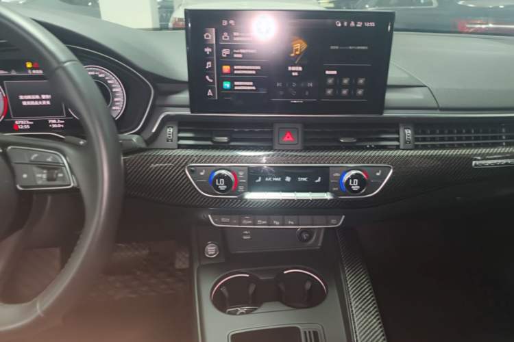Used Audi A4L 2020 45 TFSI quattro Prestige Dynamic Edition Audio And AC Panel