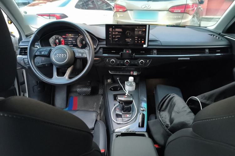 Used Audi A4L 2020 40 TFSI Fashion Dynamic Model Center Console