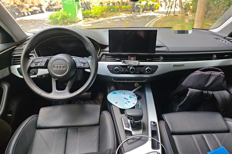 Used Audi A4L 2020 40 TFSI Fashion Dynamic Model Center Console