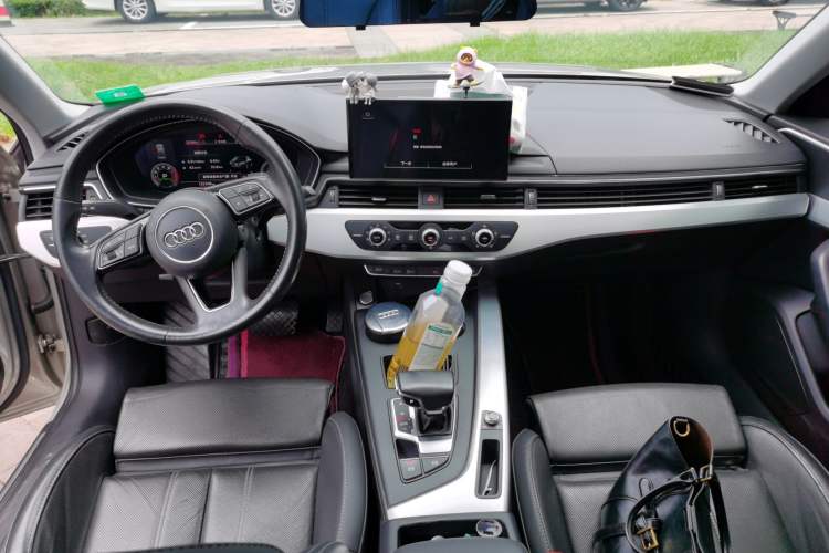 Used Audi A4L 2020 40 TFSI Fashion Dynamic Model Center Console