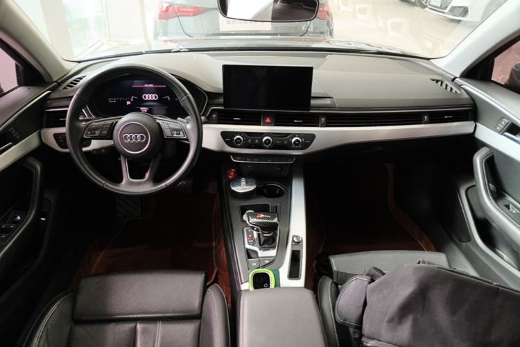 Used Audi A4L 2020 40 TFSI Fashion Dynamic Model Center Console
