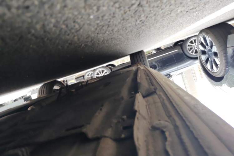 Used Audi A4L 2020 40 TFSI Fashionable and Elegant Model Chassis Front Right