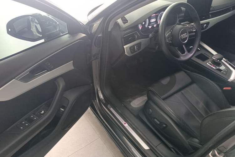 Used Audi A4L 2020 40 TFSI Fashion Dynamic Model Driver Seat