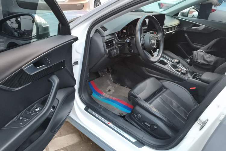 Used Audi A4L 2020 40 TFSI Fashion Dynamic Model Driver Seat