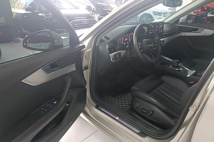 Used Audi A4L 2020 40 TFSI Fashion Dynamic Model Driver Seat