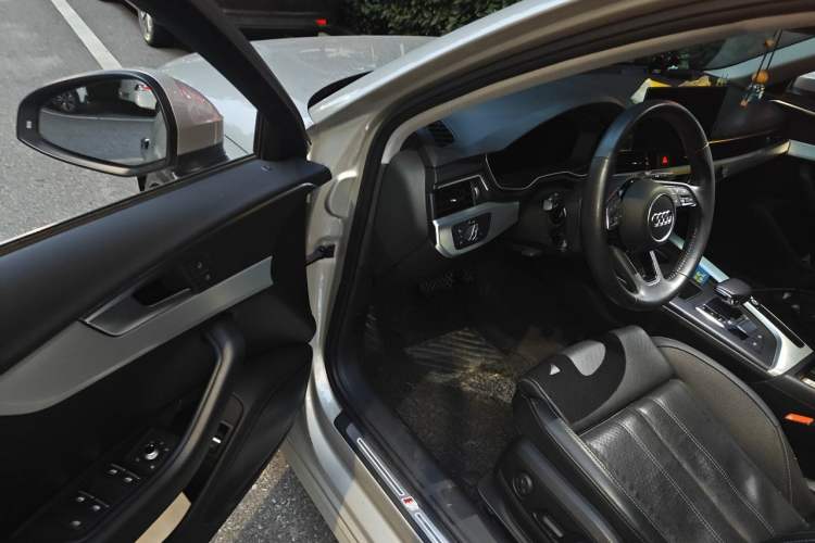 Used Audi A4L 2020 40 TFSI Fashion Dynamic Model Driver Seat