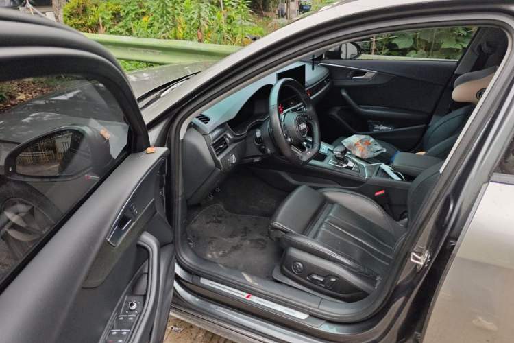 Used Audi A4L 2020 40 TFSI Luxury Dynamic Model Driver Seat