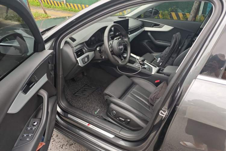 Used Audi A4L 2020 40 TFSI Luxury Dynamic Model Driver Seat