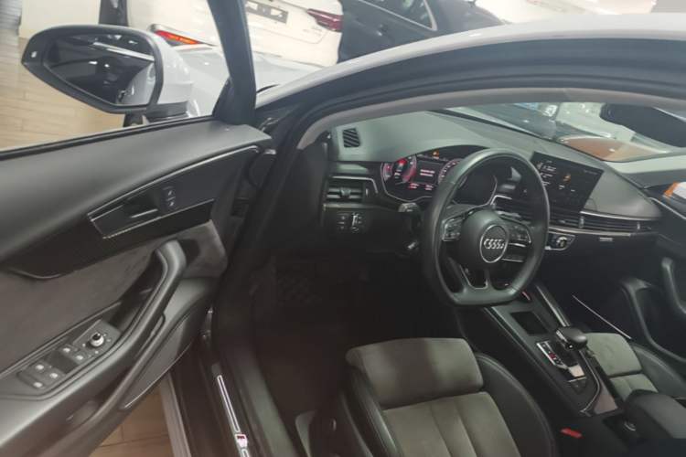 Used Audi A4L 2020 45 TFSI quattro Prestige Dynamic Edition Driver Seat