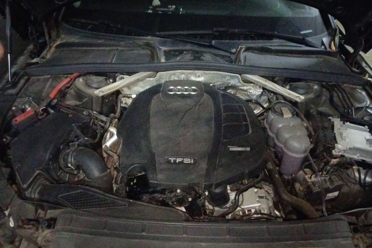 Used Audi A4L 2020 40 TFSI Fashion Dynamic Model Engine Bay