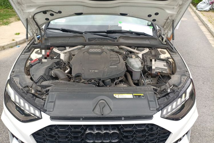 Used Audi A4L 2020 40 TFSI Fashion Dynamic Model Engine Bay