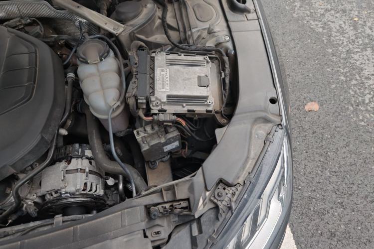 Used Audi A4L 2020 40 TFSI Fashion Dynamic Model Engine Bay Left