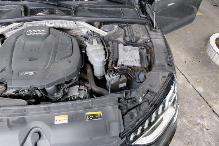 Used Audi A4L 2020 45 TFSI quattro Prestige Elegant Edition Engine Bay Left