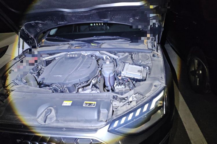 Used Audi A4L 2020 40 TFSI Luxury Dynamic Model Engine Bay Left