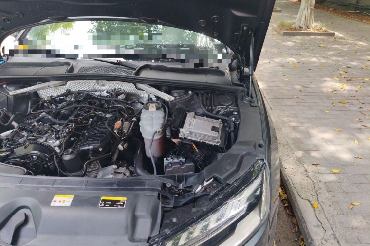 Used Audi A4L 2020 40 TFSI Luxury Dynamic Model Engine Bay Left