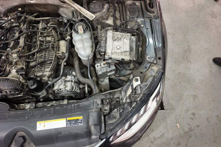 Used Audi A4L 2020 45 TFSI quattro Prestige Dynamic Edition Engine Bay Left