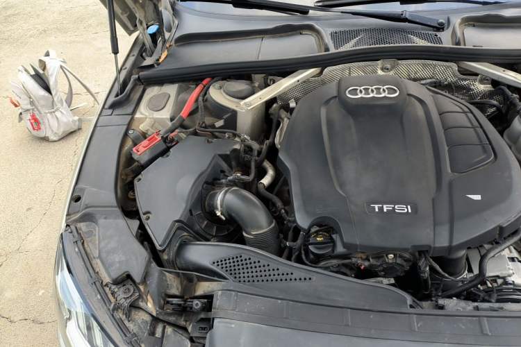 Used Audi A4L 2020 40 TFSI Fashion Dynamic Model Engine Bay Right