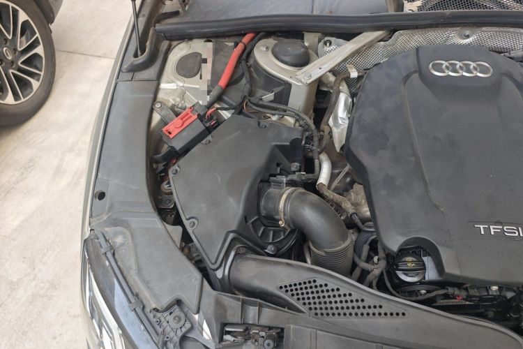 Used Audi A4L 2020 40 TFSI Fashion Dynamic Model Engine Bay Right