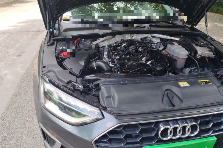 Used Audi A4L 2020 40 TFSI Luxury Dynamic Model Engine Bay Right