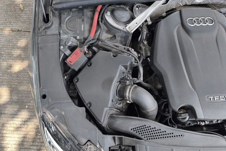 Used Audi A4L 2020 40 TFSI Fashion Dynamic Model Engine Bay Right