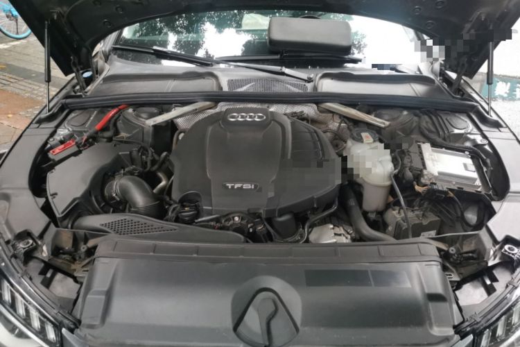Used Audi A4L 2020 40 TFSI Fashion Dynamic Model Engine Bay
