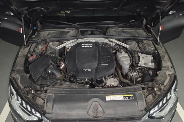 Used Audi A4L 2020 40 TFSI Luxury Dynamic Model Engine Bay