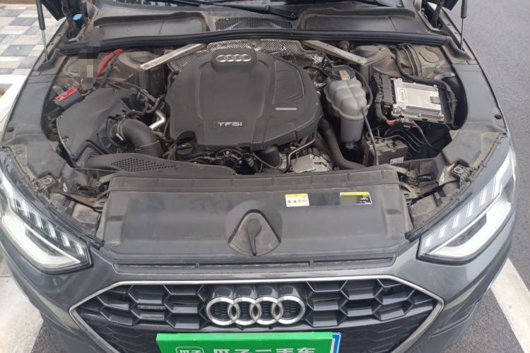 Used Audi A4L 2020 40 TFSI quattro Luxury Dynamic Model Engine Bay