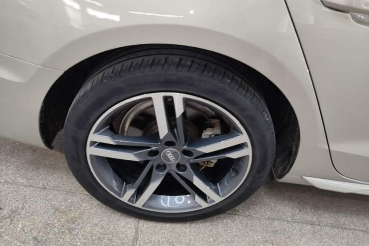 Used Audi A4L 2020 40 TFSI Fashion Dynamic Model Exterior 5