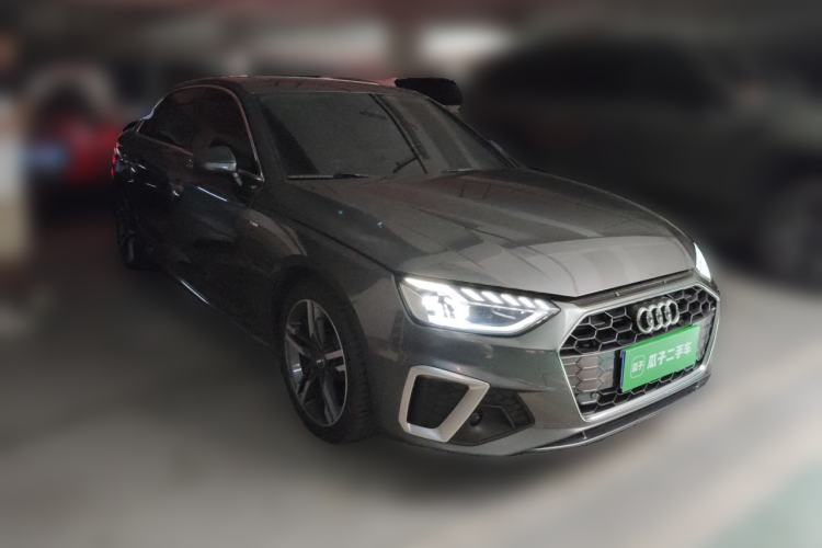Used Audi A4L 2020 40 TFSI Luxury Dynamic Model Front Right 45 Deg