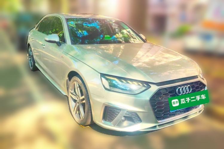 Used Audi A4L 2020 40 TFSI Luxury Dynamic Model Front Right 45 Deg