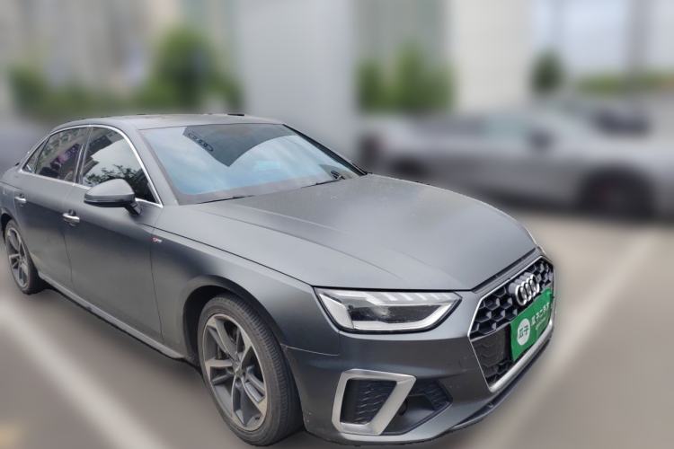 Used Audi A4L 2020 40 TFSI Fashionable and Elegant Model Front Right 45 Deg