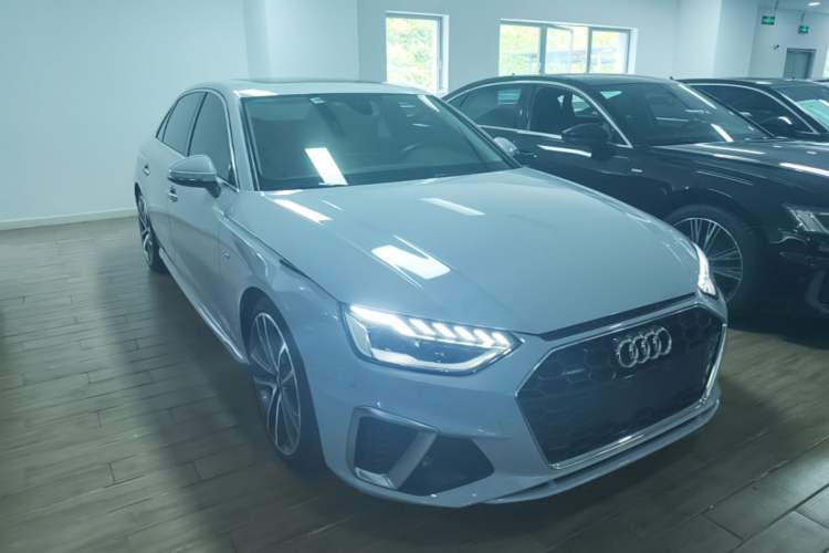 Used Audi A4L 2020 45 TFSI quattro Prestige Dynamic Edition Front Right 45 Deg