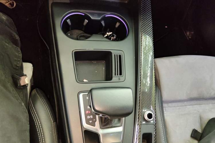 Used Audi A4L 2020 45 TFSI quattro Prestige Elegant Edition Gear Lever