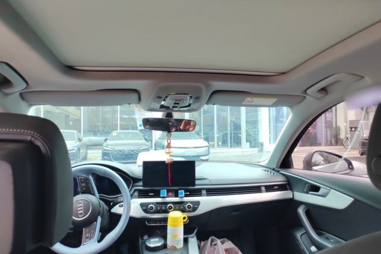 Used Audi A4L 2020 40 TFSI Fashionable and Elegant Model Headliner