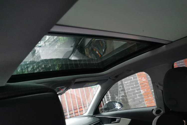 Used Audi A4L 2020 40 TFSI Fashion Dynamic Model Headliner