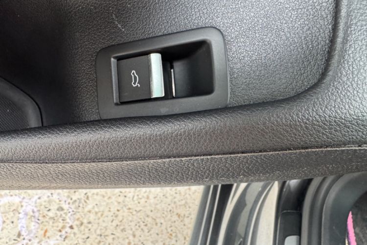 Used Audi A4L 2020 40 TFSI quattro Luxury Dynamic Model Interior 4