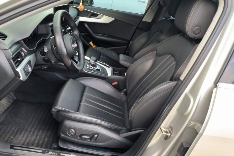 Used Audi A4L 2020 40 TFSI Fashion Dynamic Model Left Front Seat
