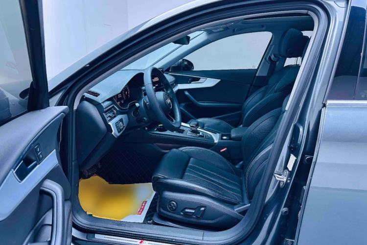 Used Audi A4L 2020 40 TFSI Fashion Dynamic Model Left Front Seat
