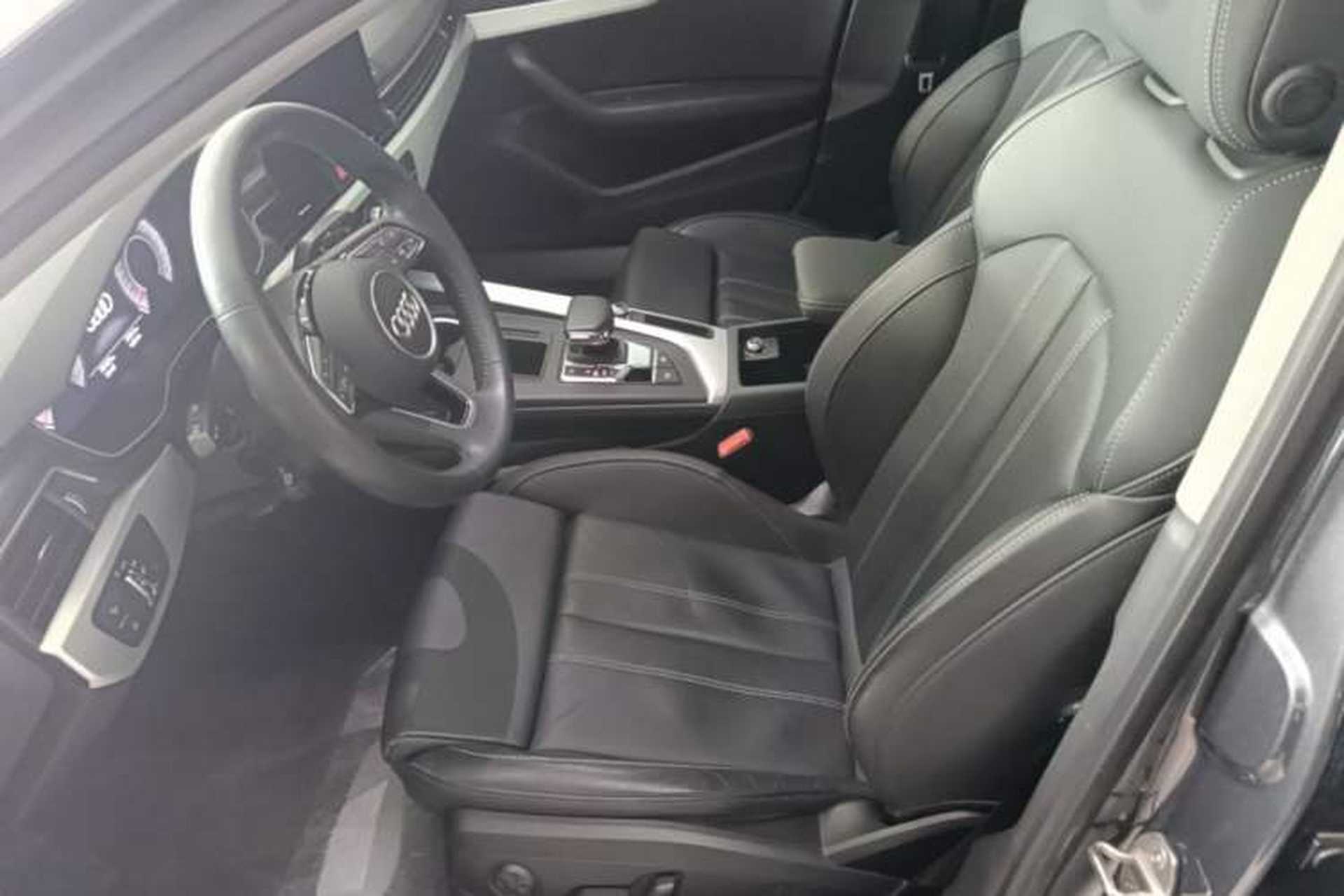 Used Audi A4L 2020 40 TFSI Fashion Dynamic Model Left Front Seat